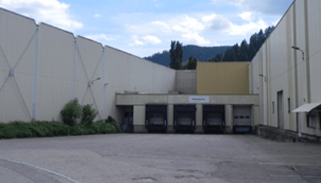LOCAL INDUSTRIEL de 1240m² : Photo
