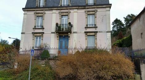 Dans immeuble de caractère bureaux de 108 m² : Photo