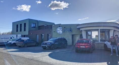 Local professionnel 350m²