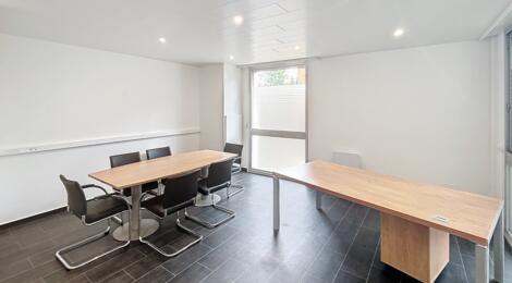 Bureaux 100m² : salle de réunion