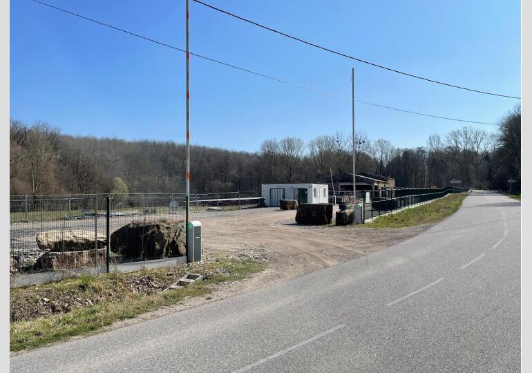 Plateforme industrielle à vendre
