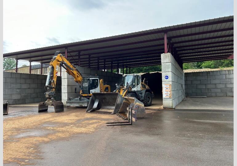 Plateforme industrielle à vendre