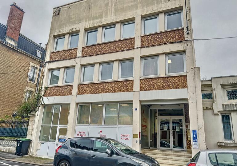 Ensemble immobilier 475m²