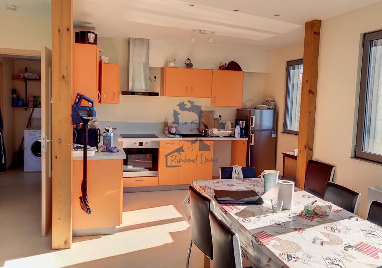 Local professionnel 350m²