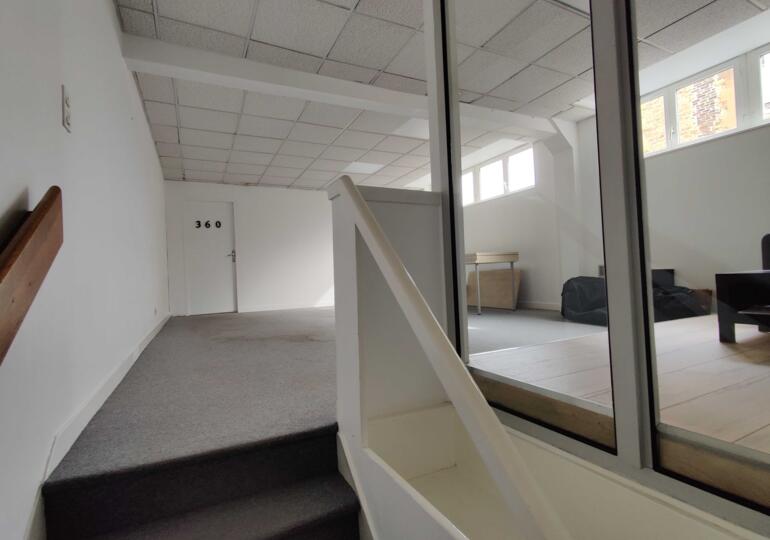 Immeuble à usage de bureaux 208m²