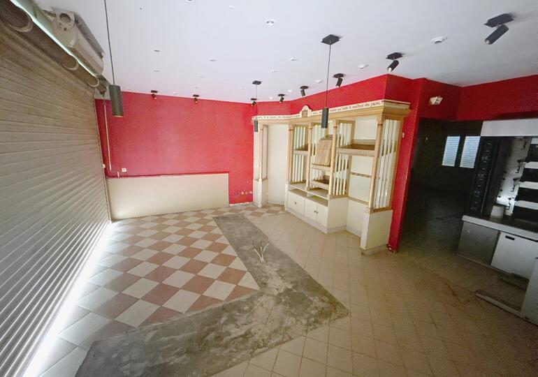 Local commercial 100m²
