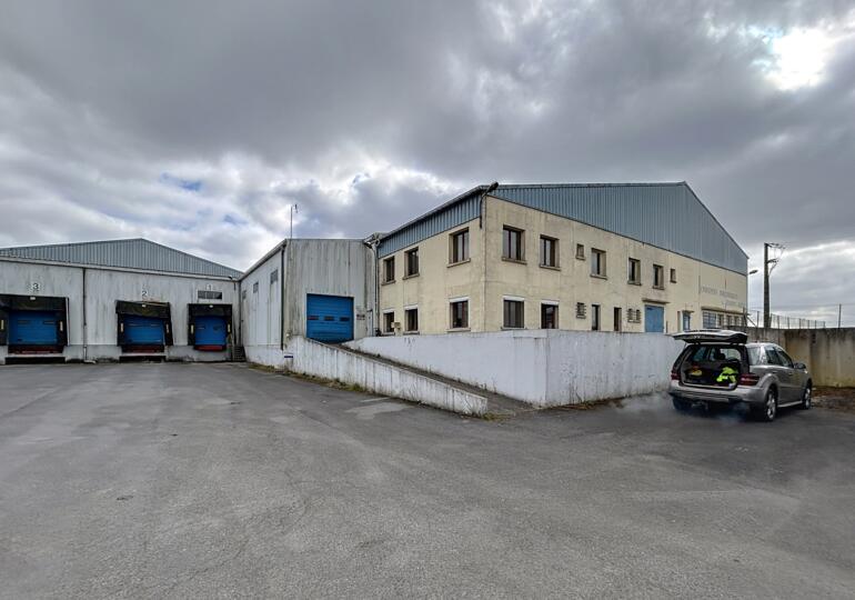 Entrepôt logistique 3200m²
