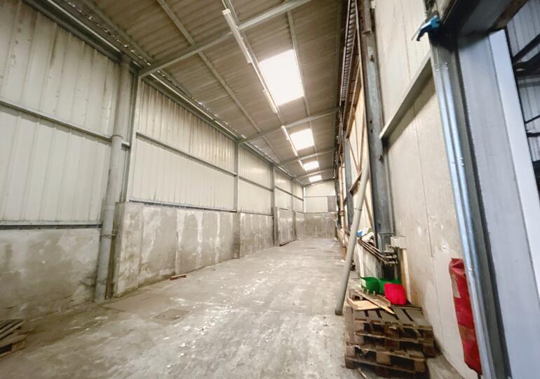 Entrepôt logistique 3200m²