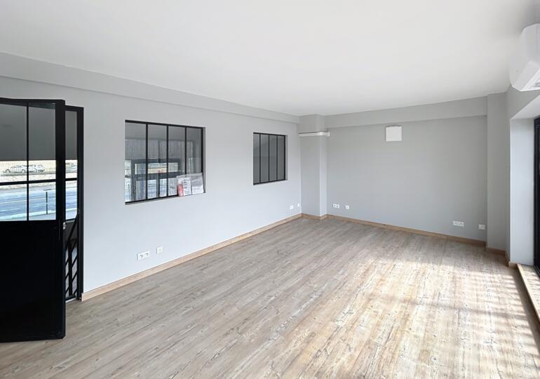 Bureaux 83m²