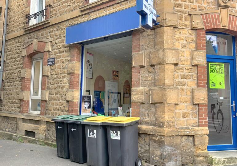 Local commercial ou bureaux 74m²