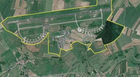 terrain Juvaincourt Mirecourt : Photo